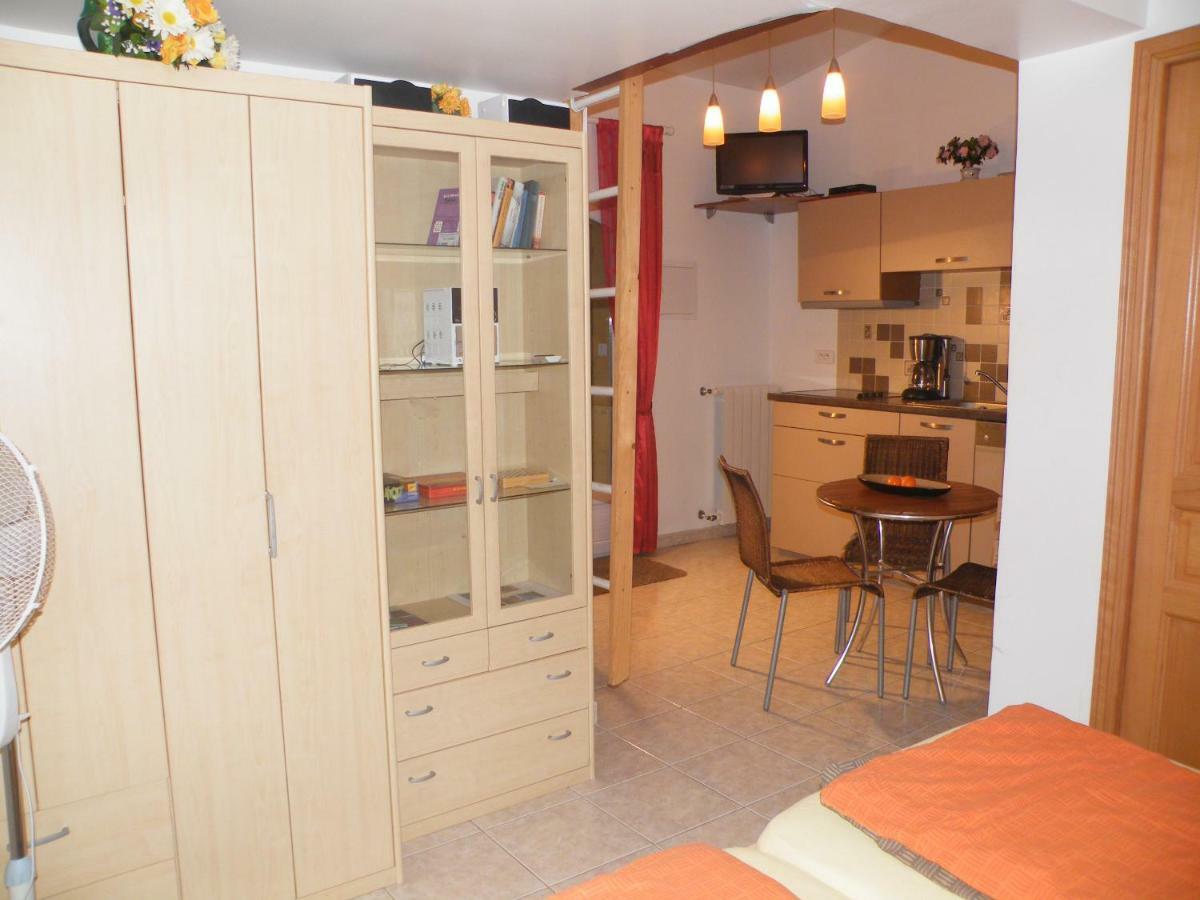Villa Liamone Studio Fuer 3 Personen , 400 M Vom Strand, Pool, Klimaanlage Sagone  Eksteriør bilde